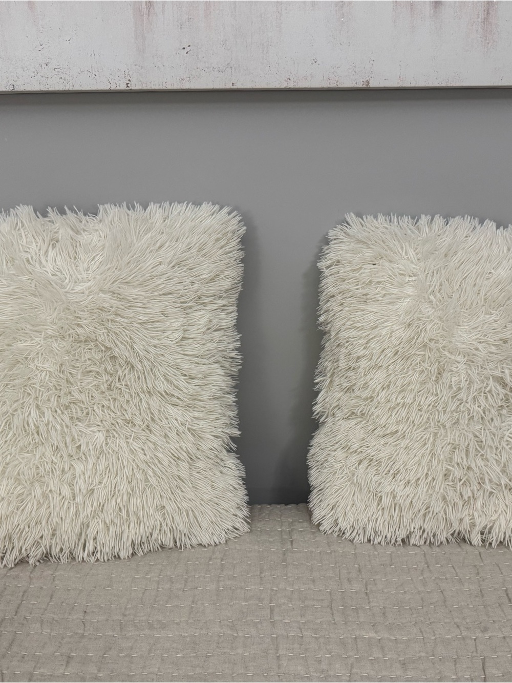 Faux Fur Fluffy Throw Pillows 20 x 20 inch white (set of 2)